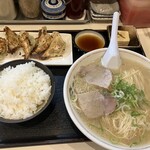 長浜ラーメン一龍亭 - 