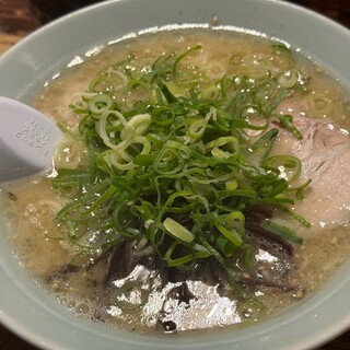 めんちゃん 口コミ一覧 : めんちゃんラーメン - 櫛田神社前/ラーメン [食べログ]