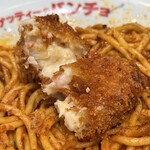 スパゲッティーのパンチョ - ✅ナポリタンメガ盛り(600g)¥980
　※食券を渡す際に『よく焼き②』を申告❗️
　※並400g、大盛り500g、メガ600g迄
　　セレクト可能
✅蟹クリームコロッケ¥240