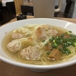 七喜 - 2種のワンタン麺