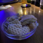 乾き物はBARによく合います