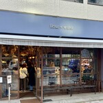 flour+water - 店舗外観