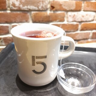 5 CROSSTIES COFFEE_0