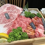 炭火焼肉 萬まる - 