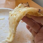 ハレルヤピザ - 見て！この生地のもちもちと薄さと、チーズの感じ