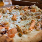 ハレルヤピザ - アップで