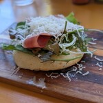 ハレルヤピザ - 横から見た感じ