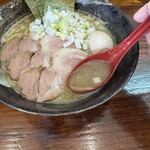 煮干しらーめん 渡辺商店 - 