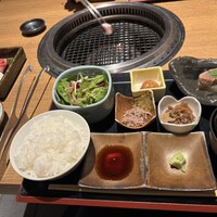 柳橋焼にく わにく - 