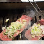 熟成和牛焼肉エイジング・ビーフ - 