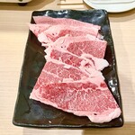 和牛ホルモンとタレ漬け焼肉 壺ほる - 