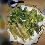 狐狸 - 山菜と稚鮎の天ぷら盛