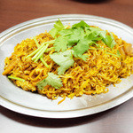 プルジャ ダイニング - エッグチャウミン(700円)