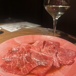 和牛とタン 焼肉 とみ - 