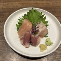 炭火焼鳥 とり将 - 刺身盛り合わせ三種　