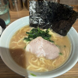 横浜ラーメン 渡来武_1