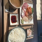 飛鳥屋 - お刺身定食