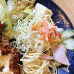 Cafe&Dining UP - チキンタルタルカツの添え、アップ！
