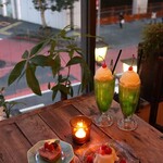 SON Records & Ambient Cafe - 