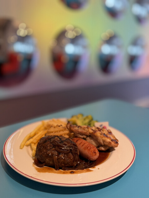 FUTURE TRAIN KYOTO DINER &amp; CAFE