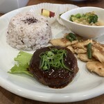 カフェ レコンフォール - 雑穀ごはんと５品のおかずランチ