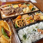 お惣菜のまつおか - 料理写真: