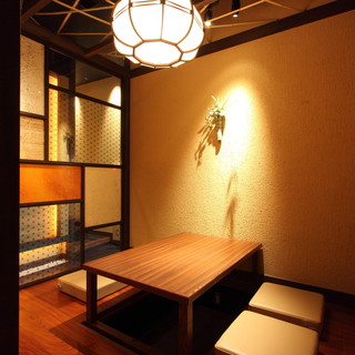 様々な人数に対応可能な個室を合計20部屋完備！