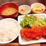 パルファン - チキンカツ　トマトソース