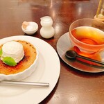 パルファン - カラメルティーと合わせてみました。