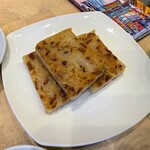 鵬天閣 - 大根もち 3個　@¥750