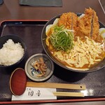 手打ちうどん 団平 - 料理写真:焼チーズカツカレーうどん