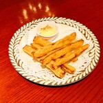 銀座ライオン - ■ 十勝産 ゴボウの唐揚げ、780円