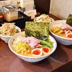 こいけのいえけい - 