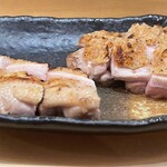 庭つ鶏 - 皮パリもも焼、塩のせ、酢醤油
