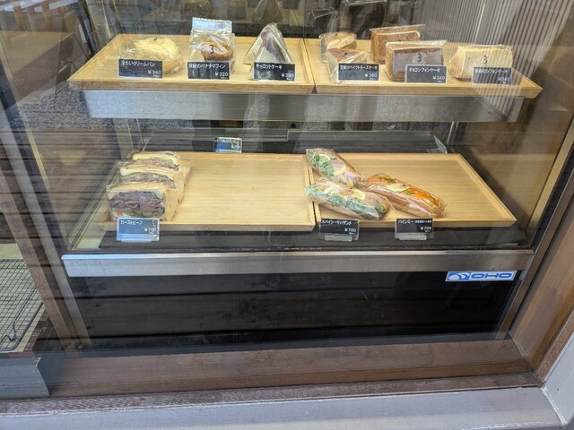 container bakery san （コンテナ ベーカリー サン） - 清澄白河