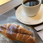 ベーカリーカフェクラウン - 