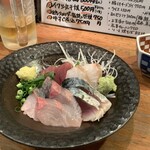 たらふくちゃん - 刺身盛り合わせ