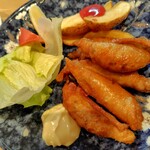 餃子センター - 料理写真:鶏の皮餃子は高いけどうまい！