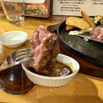 BurgerPOLICE - 和牛♡ 雌牛のミスジ肉ステーキ♡300g‼️を、わさび醤油で♡