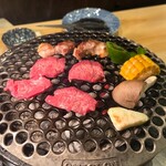 京の虎牛 近江牛焼肉と神戸ビーフ - 