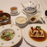 四川名菜 川府 - 焼売　ご飯　もやしとひき肉　季節の野菜炒め　車海老の豆腐のせ蒸し