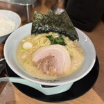 町田商店 - 料理写真: