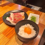 炭火焼ホルモン ぐう - 