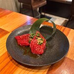 炭火焼ホルモン ぐう - 