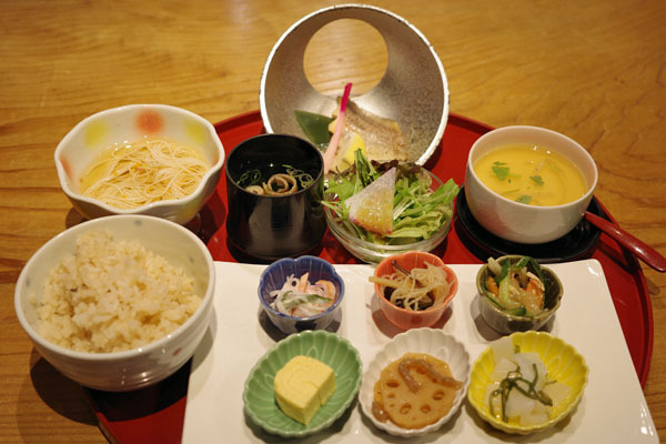 -bunzou- Higashishinsaibashiten