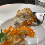 焼肉牛印 - コロッケにはイクラがたっぷりと