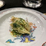 焼肉牛印 - 上ミノはブルゴーニュ焼きで新感覚