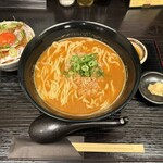 神楽 海老で鯛を釣る麺堂 - 