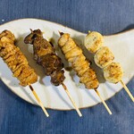 日本一 - 料理写真:←から鶏皮　レバー　ぼんじり　青じそつくね