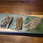 うなぎ四代目菊川 - 骨せんべい3種食べ比べ　850円